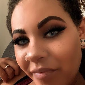 Meet your Posher, Miranda